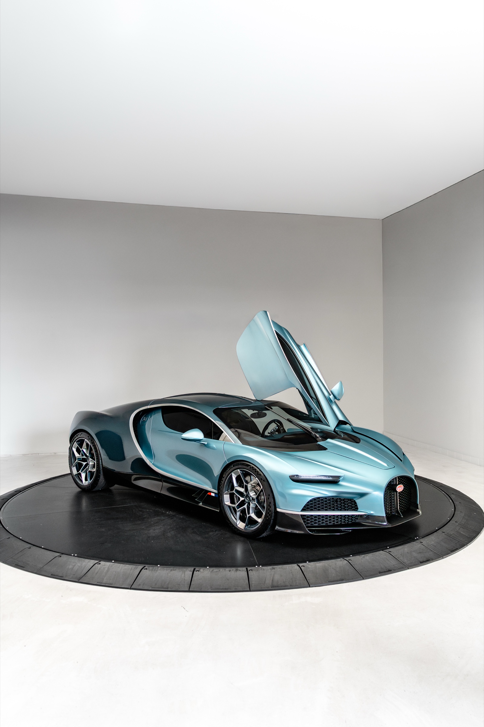 Automotive photo